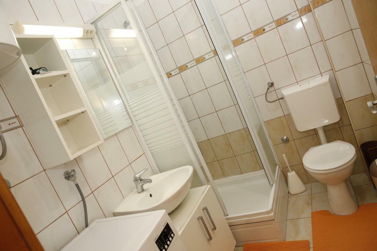 Apartman Alica Srima Vodice Esterno foto