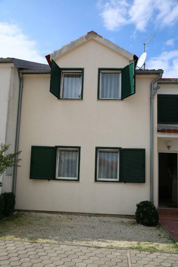 Apartman Alica Srima Vodice Esterno foto
